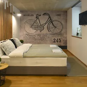 https://walk-inn-vaci-78-vci-utca-78.inbudapesthotels.com