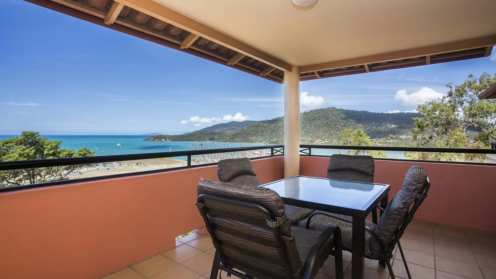Martinique Whitsunday Resort Airlie Beach