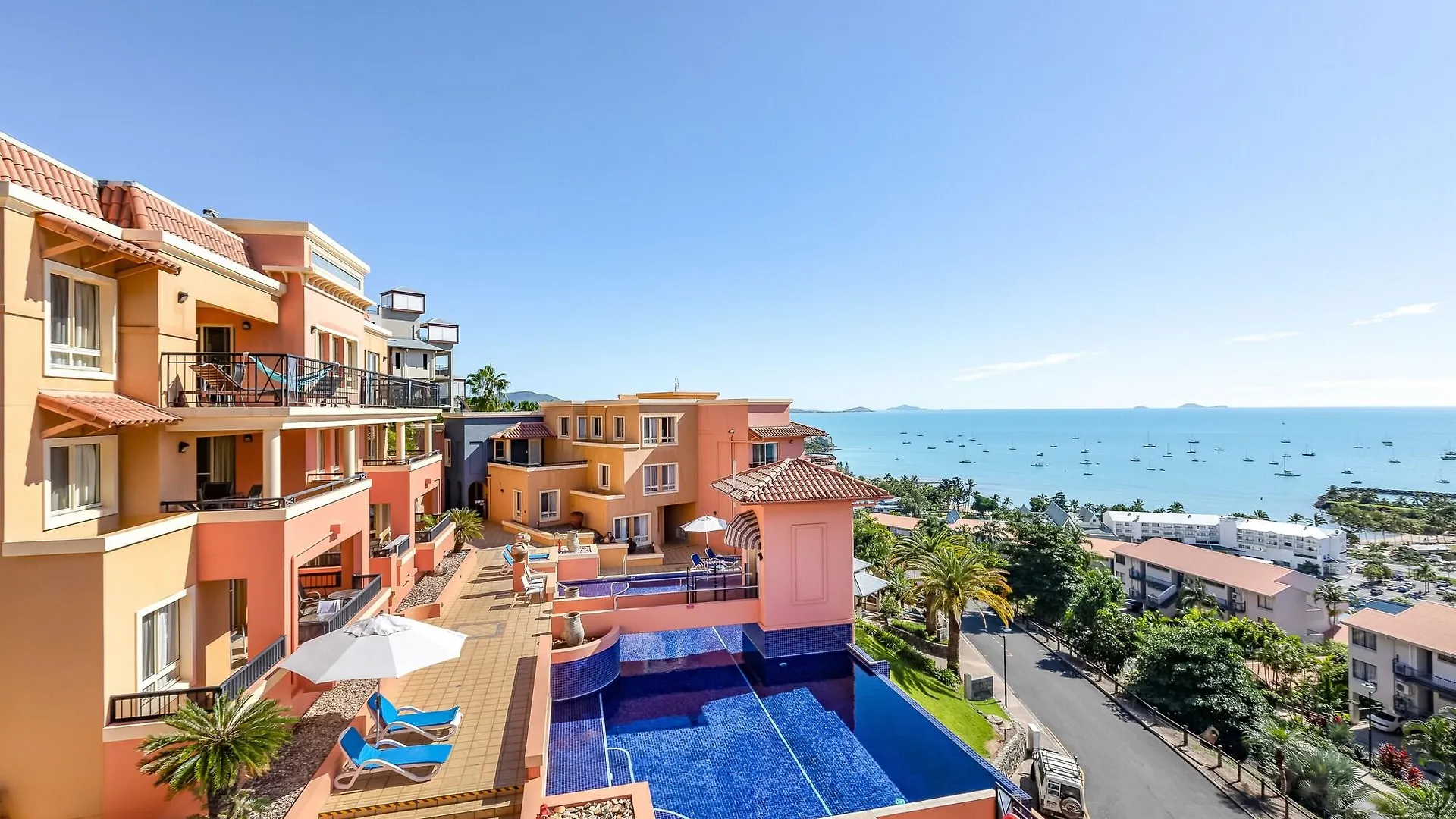 Martinique Whitsunday Resort Airlie Beach
