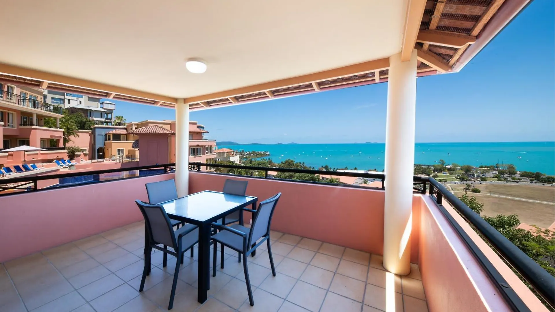 Martinique Whitsunday Resort Airlie Beach